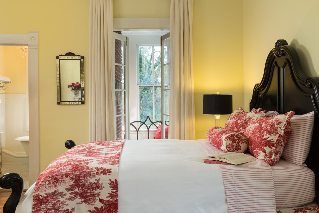 The Twelve Oaks Bed & Breakfast Ковингтон Номер фото